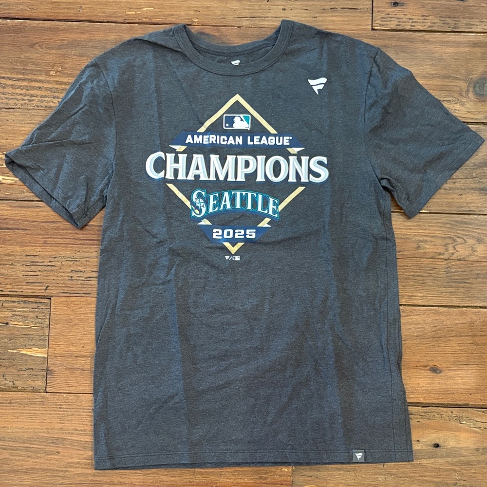 Fanatics Seattle Champions 2025 T-Shirt - Gray & Navy